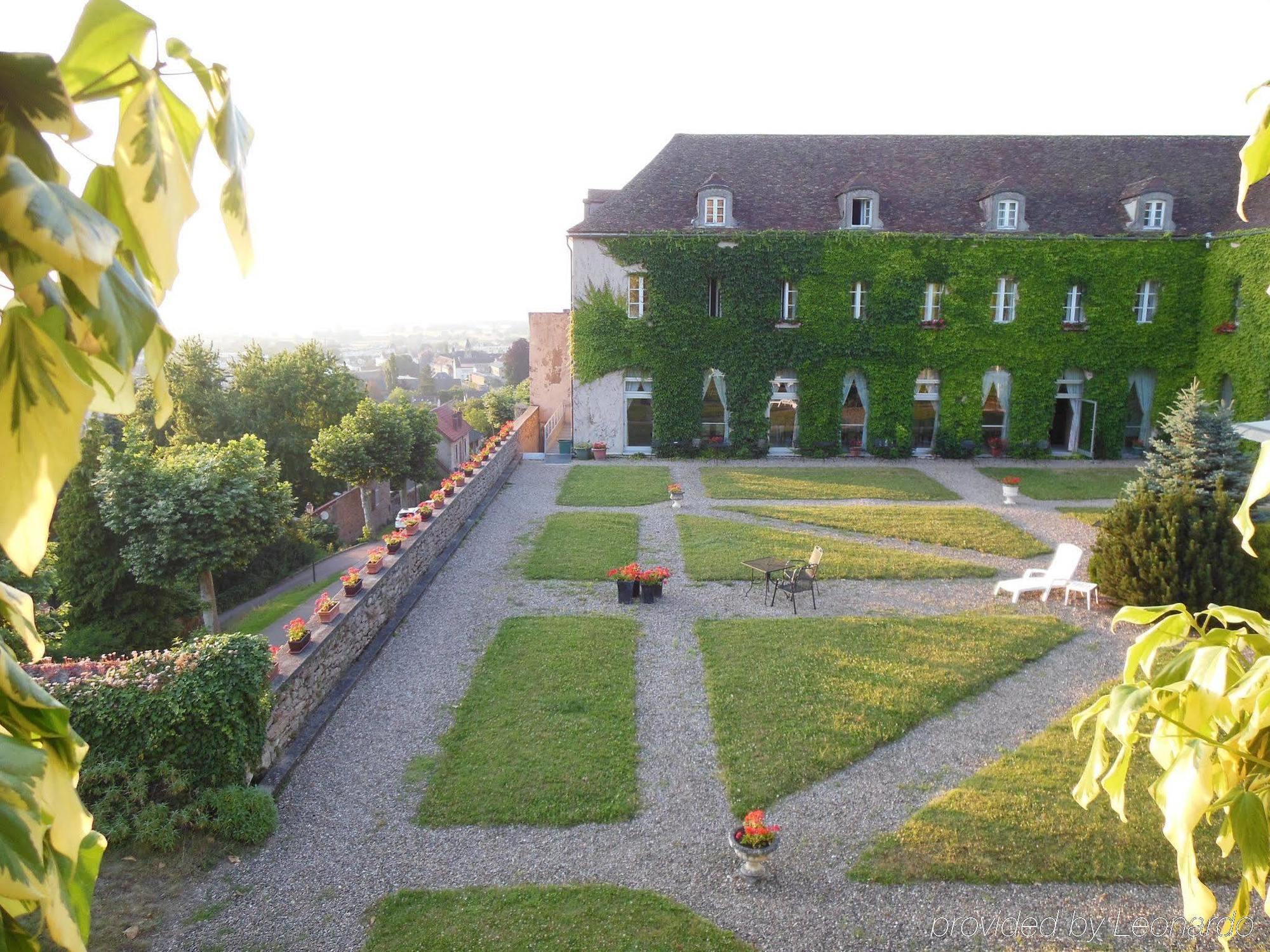 Hotel Les Ursulines Autun Eksteriør bilde